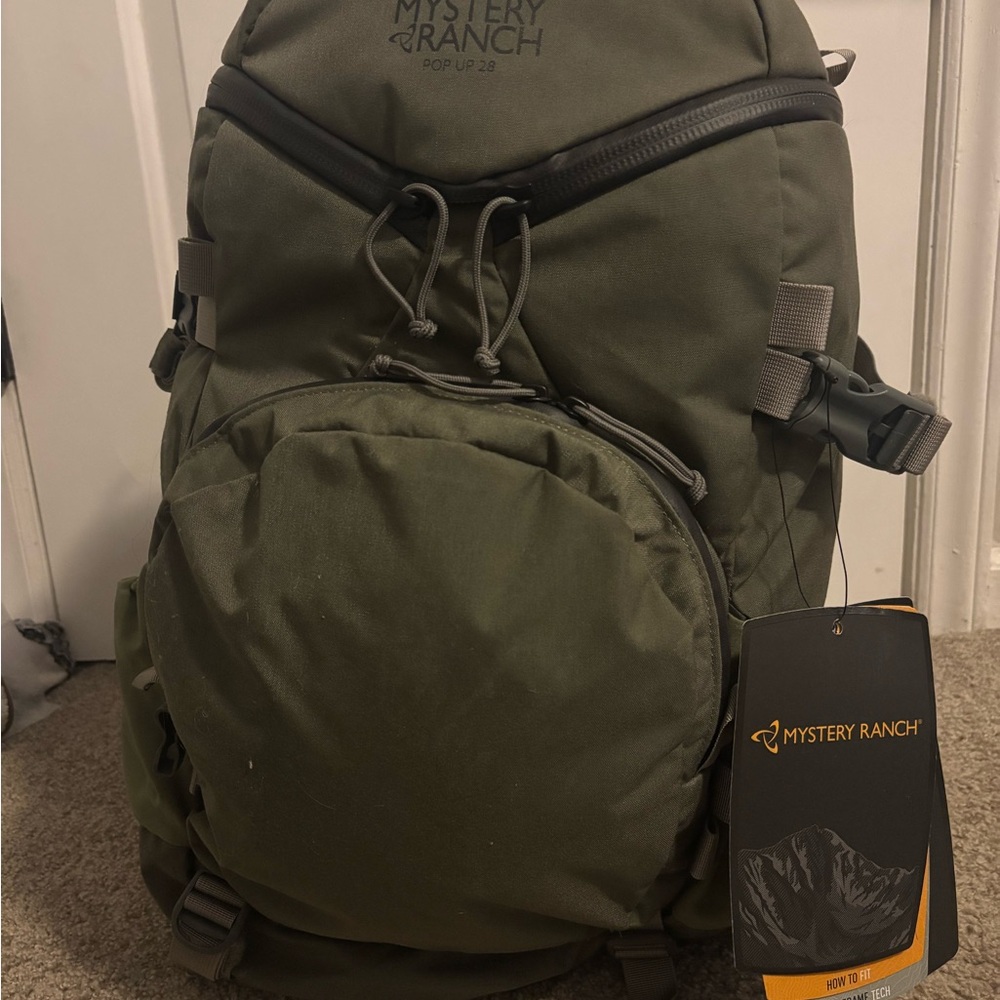 NWT Mystery Ranch Men's Green Backpack